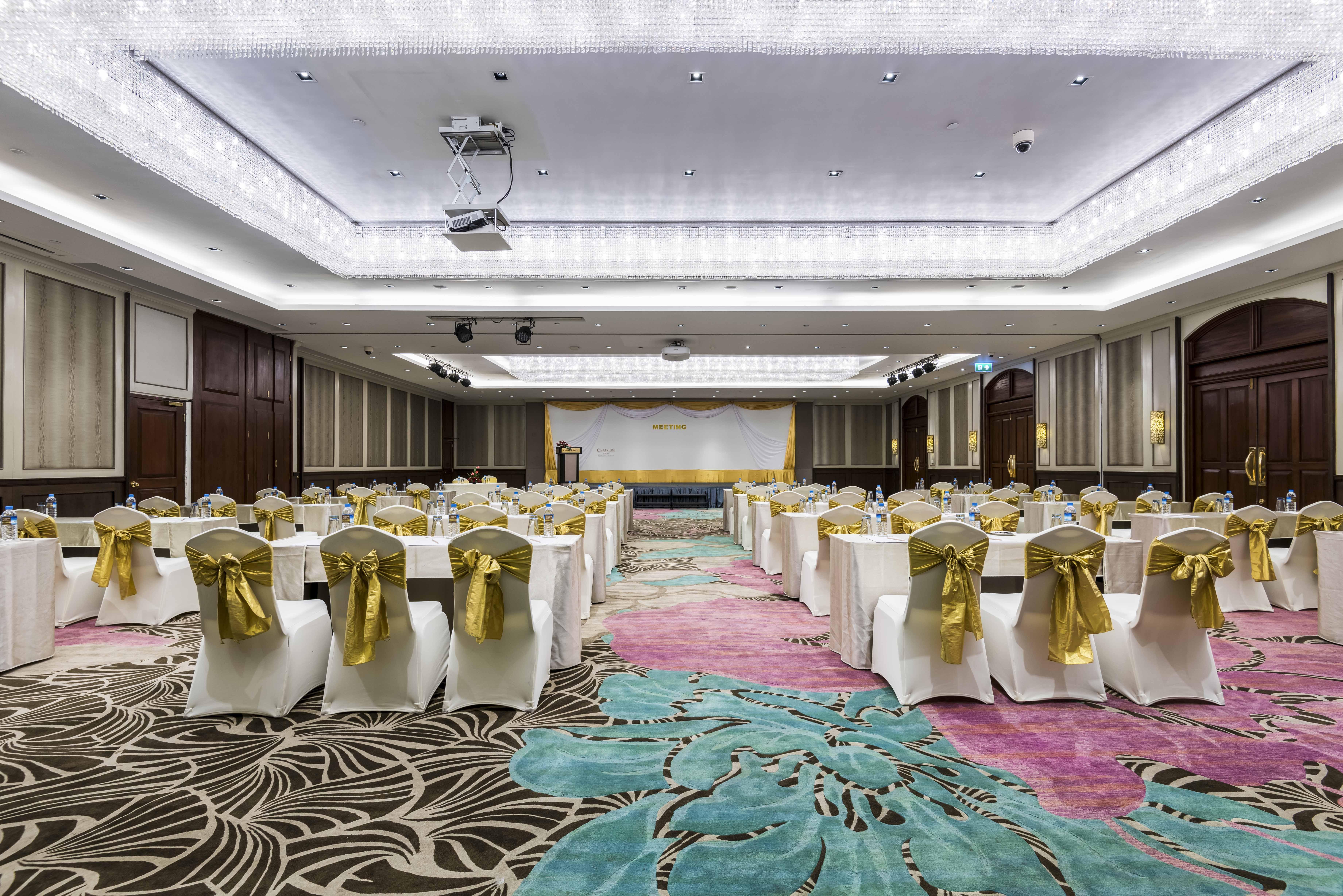 Chatrium Royal 5*